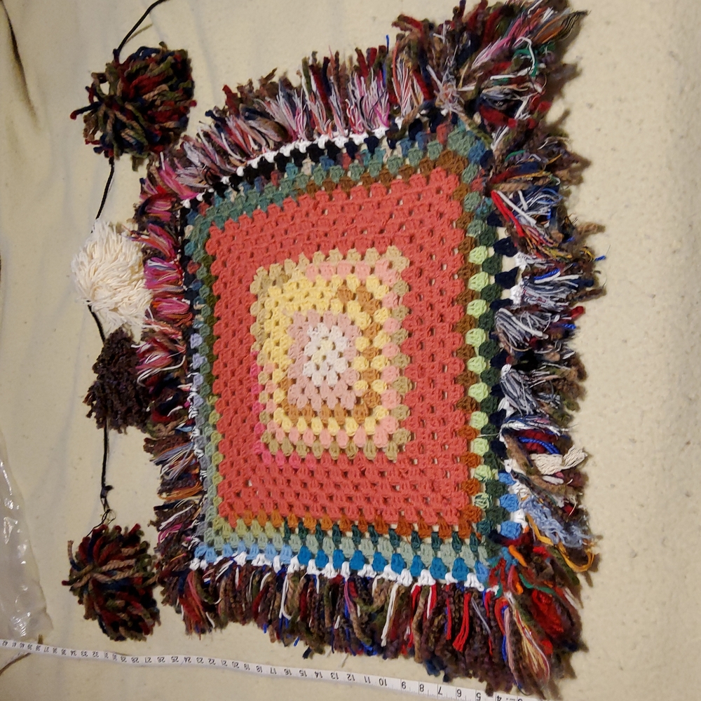 Pet Throw N String Balls